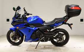 YAMAHA XJ6 F 2010