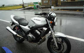 SUZUKI GSX250FX ZR250C