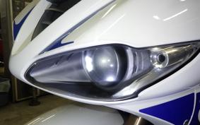 TRIUMPH DAYTONA 675 2010