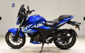 SUZUKI GIXXER 250