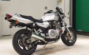 YAMAHA XJR1300 1999 RP01J
