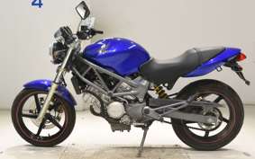 HONDA VTR 250 2021 MC33
