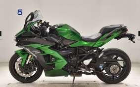 KAWASAKI NINJA H2 SX SE 2018 ZXT02A