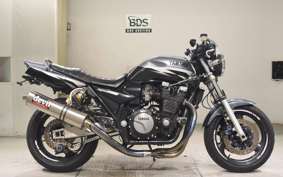 YAMAHA XJR1300 2002 RP03J