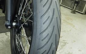 TRIUMPH BONNEVILLE T100 2023