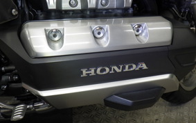 HONDA GL 1800 GOLD WING TOUR DCT 2018 SC79