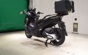 HONDA FORZA 250 MF15