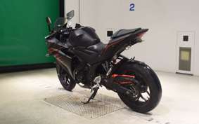 YAMAHA YZF-R25 A