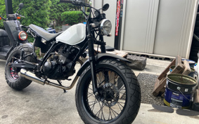 YAMAHA TW225 DG09J