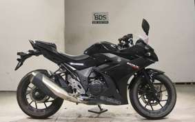 SUZUKI GSX250RA 2002