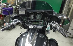 HARLEY FLHXSE 1800CVO 2011