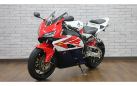 HONDA CBR1000RR 2004 SC57
