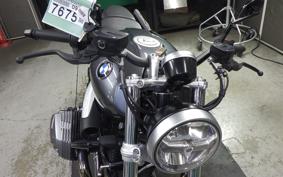 BMW R NINE T PURE 2024