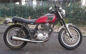 YAMAHA SR400
