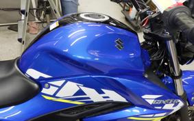 SUZUKI GIXXER 150 ED13N