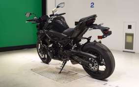 KAWASAKI Z900 2025 ZR900S