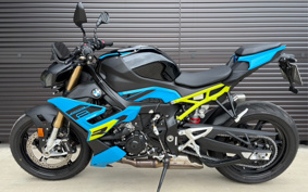 BMW S1000R 2026 0P31
