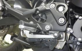 YAMAHA XJ6 2009