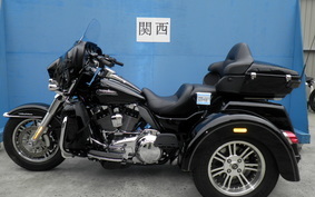 HARLEY FLHTCUTG TRIKE MAL