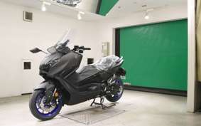 YAMAHA T-MAX 560 2026 SJ21J