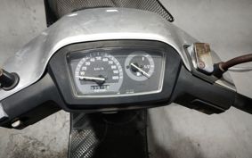 SUZUKI ADDRESS V100 CE11A