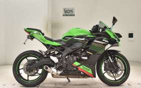 KAWASAKI ZX-25R 2006 ZX250E