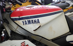 YAMAHA RZV500 1984 51X