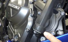 SUZUKI GSX-8R 2024 EM1AA