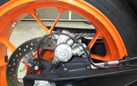 KTM 890 DUKE R 2023