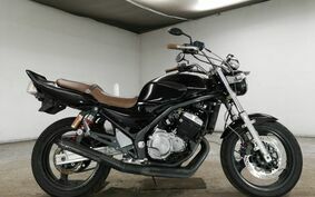 SUZUKI GSX250FX ZR250C