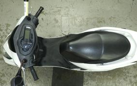 YAMAHA CYGNUS 125 XSR 3 2014 SEA5J