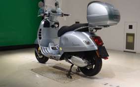 VESPA GTS300 SUPER 2022