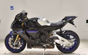 YAMAHA YZF-R1 M 2025 RN65J