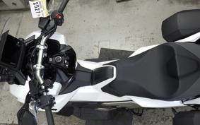 HONDA X-ADV 750 2025 RH21