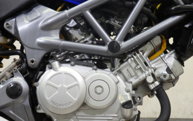 HONDA VTR 250 MC33