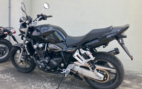 HONDA CB1300SF SUPER FOUR ABS 2025 SC54