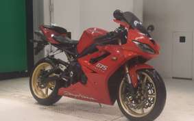 TRIUMPH DAYTONA 675 2009
