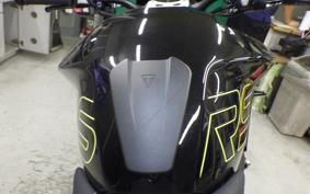 TRIUMPH STREET TRIPLE RS 2025