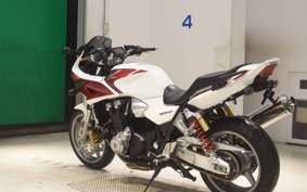 HONDA CB1300SB SUPER BOLDOR A 2013 SC54