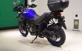 SUZUKI DL650 ( V-Strom 650 ) XTA 2022 C733M