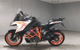 KTM 1290 SUPER DUKE GT 2019 V6940