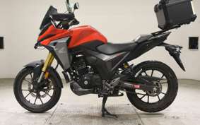 HONDA CB200X 2023