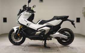 HONDA X-ADV 750 2025 RH21
