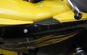 YAMAHA YZF-R1 2013
