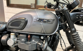 TRIUMPH BONNEVILLE T120 BLACK 2025 D1BH23