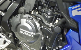 SUZUKI GSX-8R 2024 EM1AA