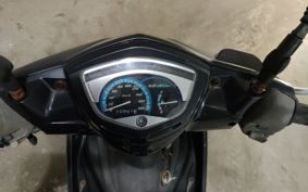 YAMAHA SPARK 135 ..