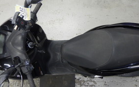 YAMAHA TRICITY 125 SE82J