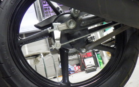 SUZUKI YBR125