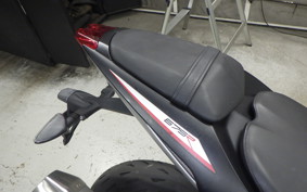 TRIUMPH DAYTONA 675 R 2016